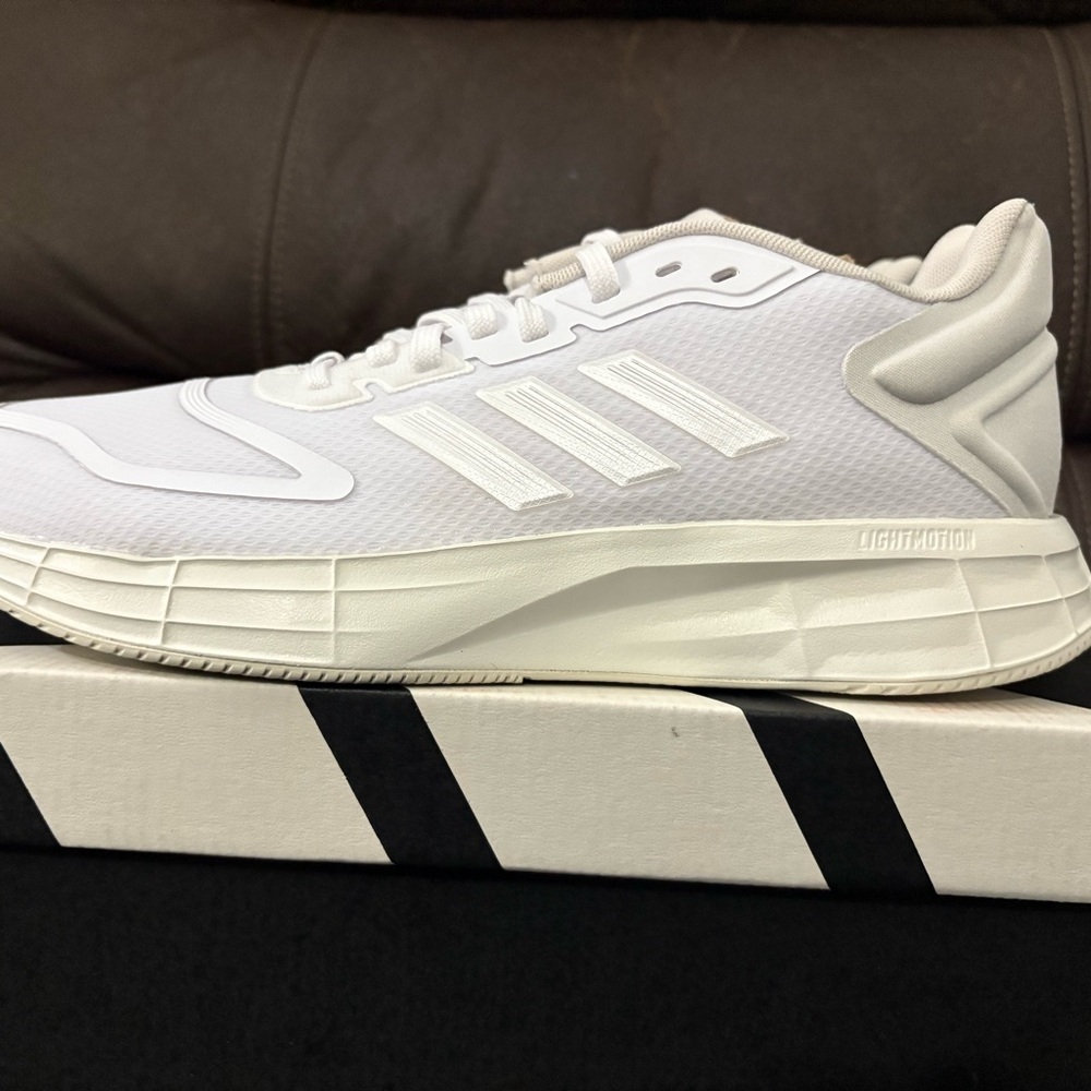 Adidas duramo 10  White Athletic Shoes brand new in box women’s 9.5